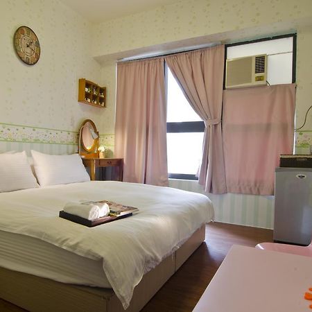 Star Hostel Taizhong Zewnętrze zdjęcie